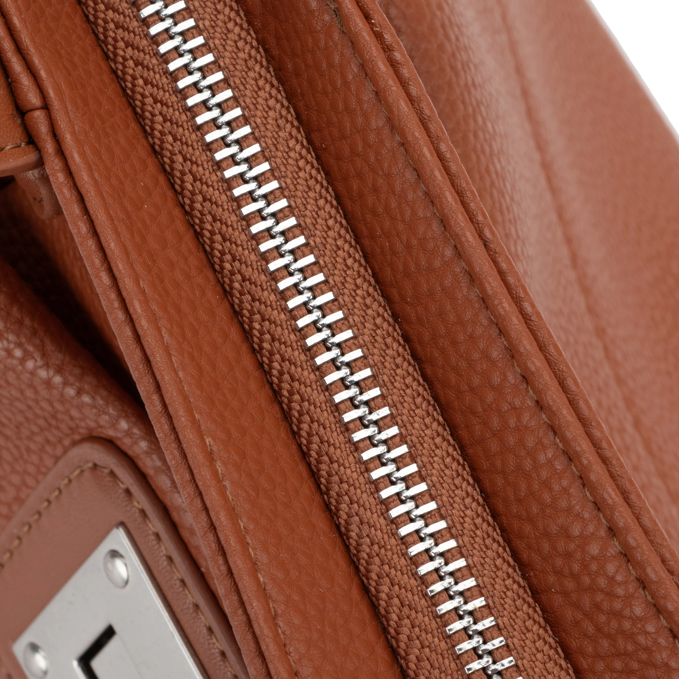 PONT-DES-ARTS - Vegan Leather - Image 18